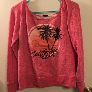 🌴Volcom Pink CA Sweater